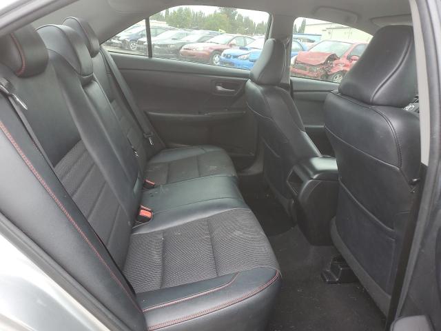 4T1BF1FK0GU254456 - 2016 TOYOTA CAMRY LE SILVER photo 10