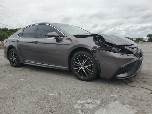 4T1G11AK6PU763883 - 2023 TOYOTA CAMRY SE NIGHT SHADE GRAY photo 4