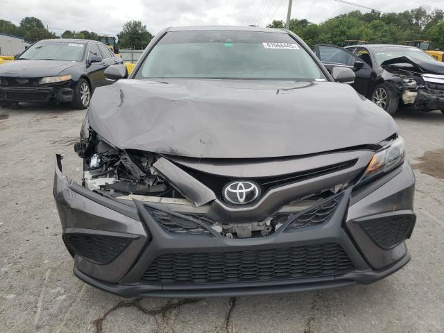 4T1G11AK6PU763883 - 2023 TOYOTA CAMRY SE NIGHT SHADE GRAY photo 5
