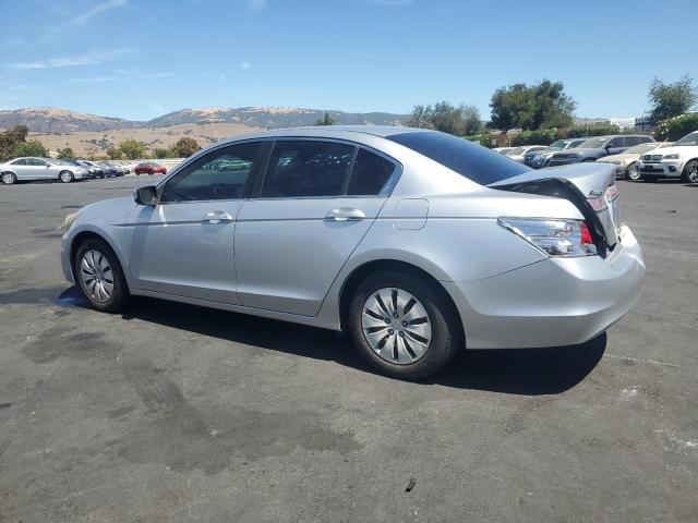 1HGCP2F39BA115930 - 2011 HONDA ACCORD LX Gümüş foto 2