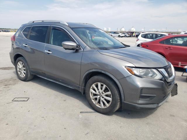 KNMAT2MT9JP605039 - 2018 NISSAN ROGUE S ნაცრისფერი ფოტო 4