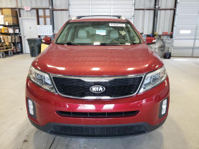 5XYKT4A7XFG613118 - 2015 KIA SORENTO LX RED photo 5