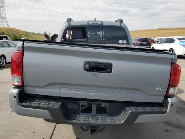 3TMCZ5ANXJM146091 - 2018 TOYOTA TACOMA DOUBLE CAB GRAY photo 6