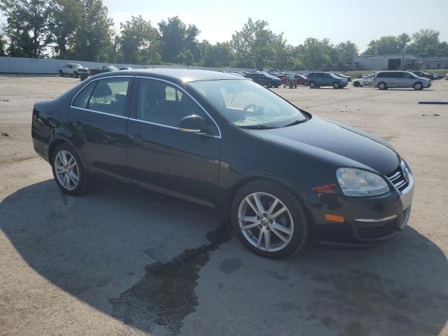 3VWRX7AJXAM061502 - 2010 VOLKSWAGEN JETTA SE 黑色 照片 4