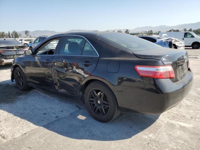 4T4BE46KX8R046743 - 2008 TOYOTA CAMRY CE BLACK photo 2