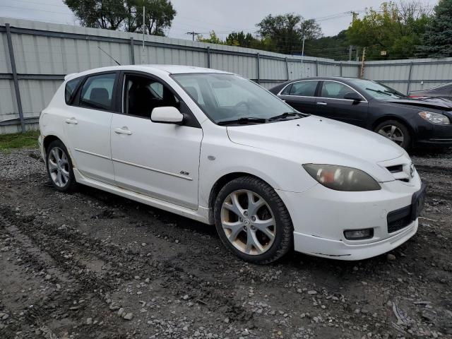 JM1BK344271694633 - 2007 MAZDA 3 HATCHBACK WHITE photo 4