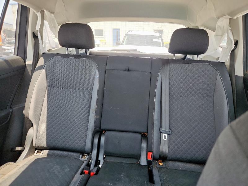 3VV1B7AX1MM008020 - 2021 VOLKSWAGEN TIGUAN S ნაცრისფერი ფოტო 10