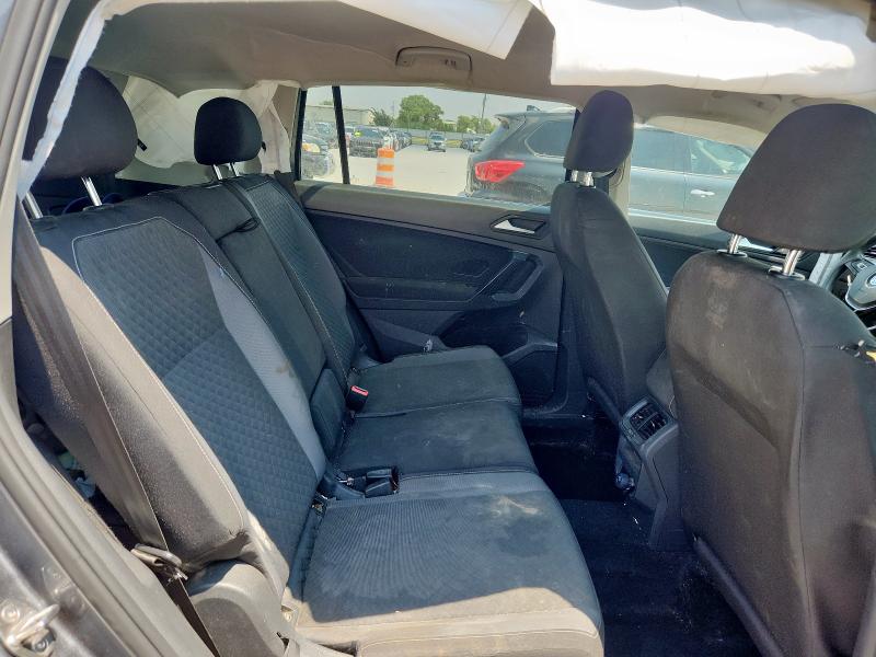 3VV1B7AX1MM008020 - 2021 VOLKSWAGEN TIGUAN S ნაცრისფერი ფოტო 11