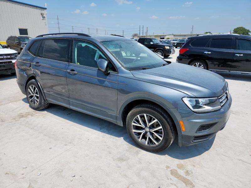 3VV1B7AX1MM008020 - 2021 VOLKSWAGEN TIGUAN S ნაცრისფერი ფოტო 4