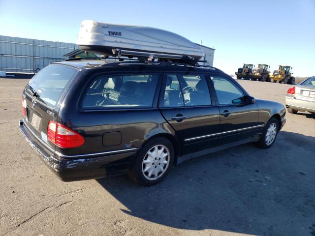 WDBJH82F8WX002655 - 1998 MERCEDES-BENZ E 320 4MATIC BLACK photo 3