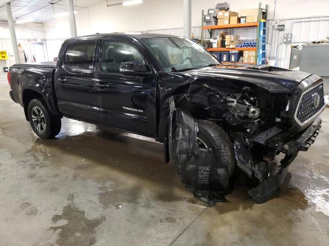 3TMCZ5AN8JM150186 - 2018 TOYOTA TACOMA DOUBLE CAB 黑色 照片 4