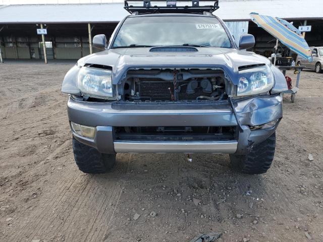 JTEBT14R658018442 - 2005 TOYOTA 4RUNNER SR5 GRAY photo 5