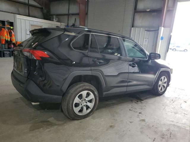2T3F1RFV5MC160831 - 2021 TOYOTA RAV4 LE 黑色 照片 3