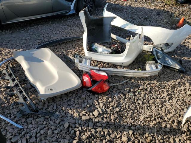 2C4RC1BG9KR560526 - 2019 CHRYSLER PACIFICA TOURING L WHITE photo 13