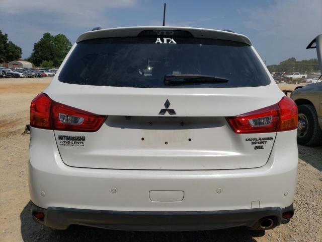 JA4AP4AW8GZ047139 - 2016 MITSUBISHI OUTLANDER SEL WHITE photo 6