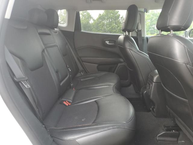 3C4NJDBB0KT850872 - 2019 JEEP COMPASS LATITUDE Blanc photo 11
