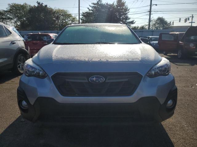 JF2GTHSC3MH272238 - 2021 SUBARU CROSSTREK SPORT SILVER photo 5