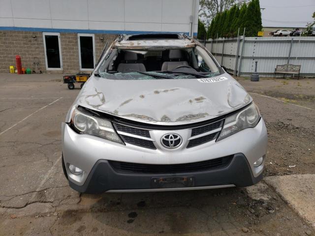 2T3RFREV6EW158019 - 2014 TOYOTA RAV4 XLE SILVER photo 5