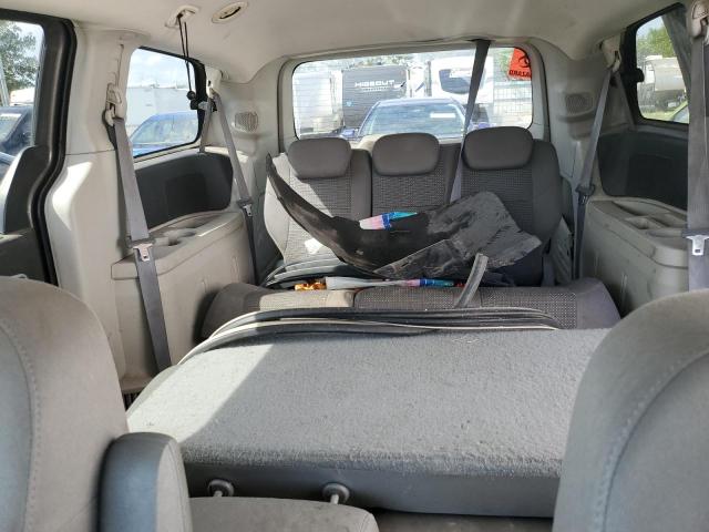 2V4RW4D16AR348382 - 2010 VOLKSWAGEN ROUTAN S GRAY photo 10