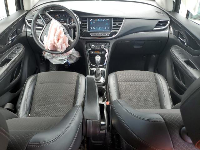 KL4CJASB6JB591045 - 2018 BUICK ENCORE PREFERRED WHITE photo 8