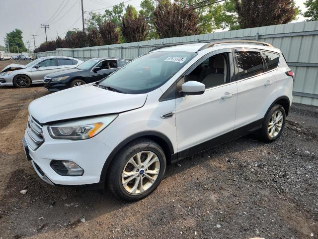2017 FORD ESCAPE SE, 