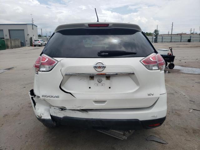 KNMAT2MT7FP545575 - 2015 NISSAN ROGUE S WHITE photo 6