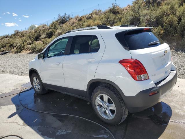 3GNCJLSB7GL264010 - 2016 CHEVROLET TRAX 1LT WHITE photo 2