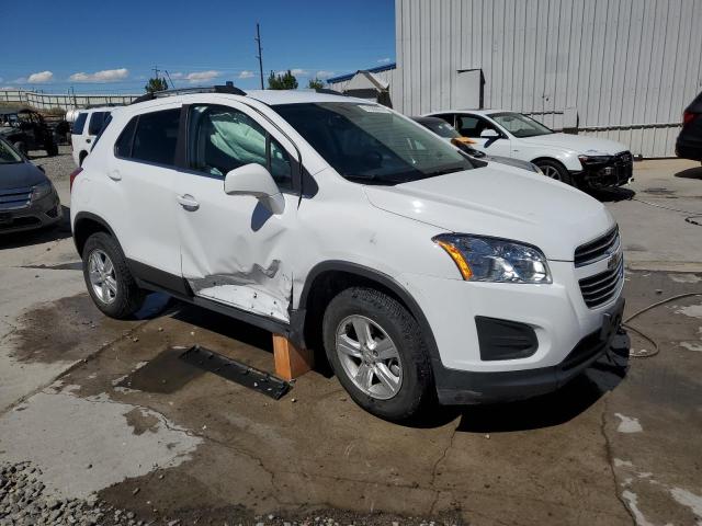 3GNCJLSB7GL264010 - 2016 CHEVROLET TRAX 1LT WHITE photo 4