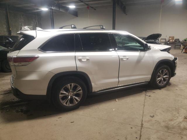 5TDJKRFH1FS196908 - 2015 TOYOTA HIGHLANDER XLE WHITE photo 3