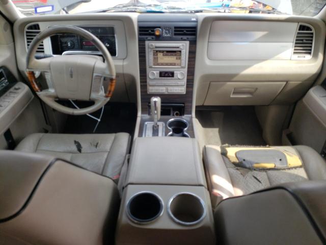 5LMFU27547LJ17934 - 2007 LINCOLN NAVIGATOR 石墨色 照片 8