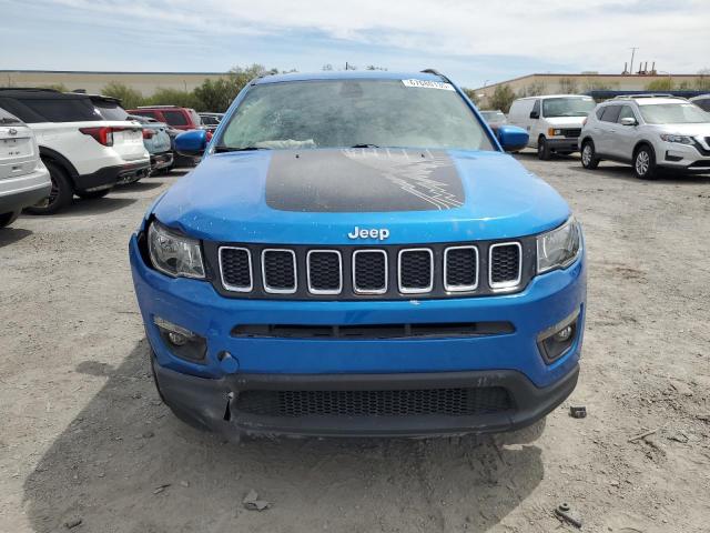 3C4NJCBB9JT376848 - 2018 JEEP COMPASS LATITUDE BLUE photo 5