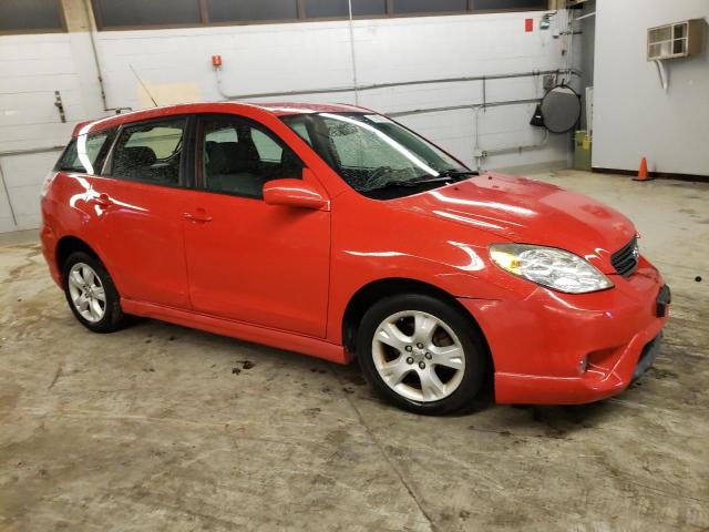 2T1KR32E88C714484 - 2008 TOYOTA COROLLA MA XR RED photo 4