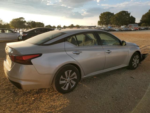 1N4BL4BV2LC238571 - 2020 NISSAN ALTIMA S SILVER photo 3