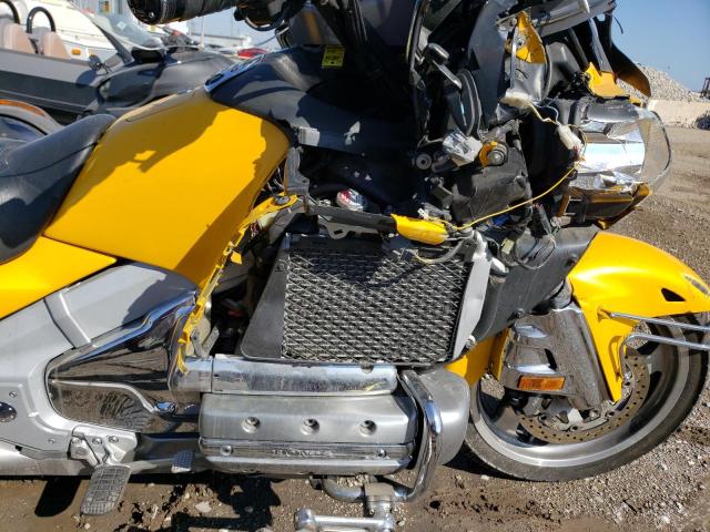 1HFSC47G5AA906298 - 2010 HONDA GL1800 YELLOW photo 7