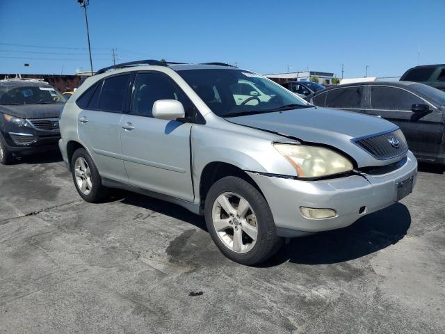 JTJHA31U740017562 - 2004 LEXUS RX 330 SILVER photo 4