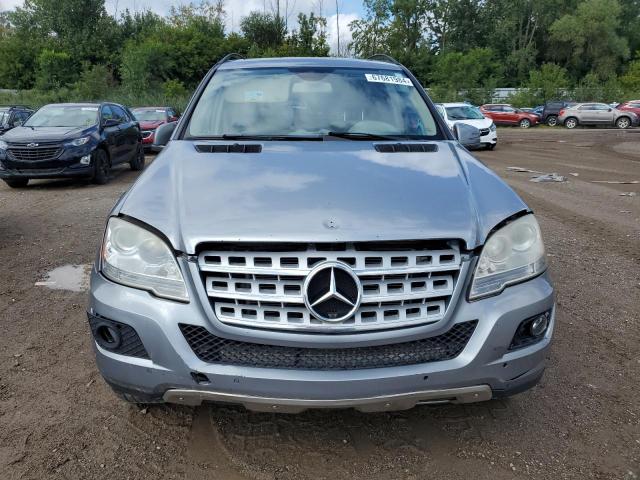 4JGBB8GB5BA633367 - 2011 MERCEDES-BENZ ML 350 4MATIC GRAY photo 5