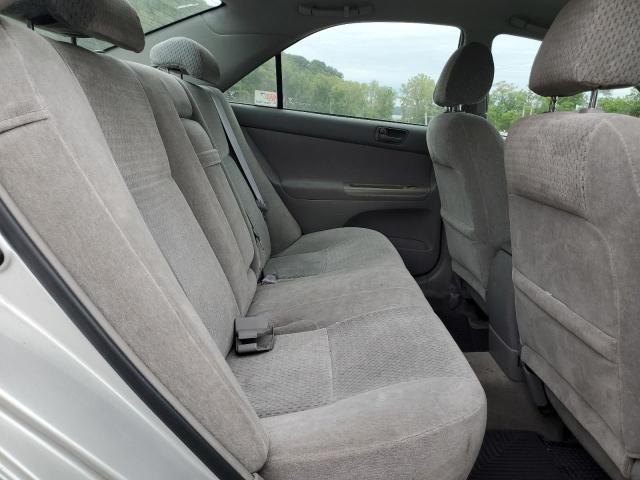 4T1BE32K02U598267 - 2002 TOYOTA CAMRY LE SILVER photo 10