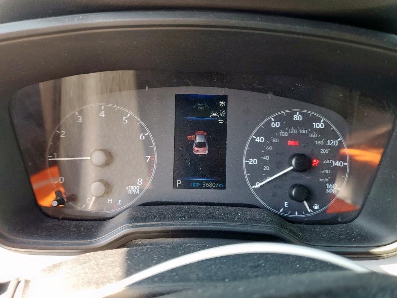 5YFS4MCE2PP160621 - 2023 TOYOTA COROLLA SE Schwarz Foto 9