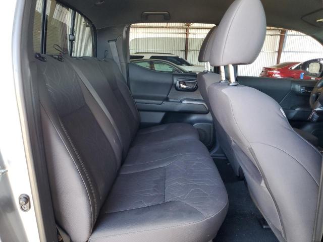 3TMAZ5CNXGM013313 - 2016 TOYOTA TACOMA DOUBLE CAB SILVER photo 10