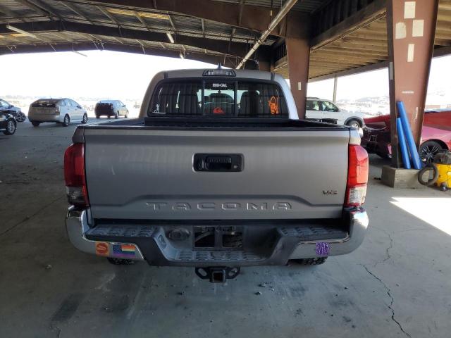 3TMAZ5CNXGM013313 - 2016 TOYOTA TACOMA DOUBLE CAB SILVER photo 6