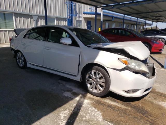 4T1BK3DB5BU404628 - 2011 TOYOTA AVALON BASE WHITE photo 4