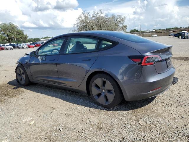 5YJ3E1EA3PF685192 - 2023 TESLA MODEL 3 ნაცრისფერი ფოტო 2