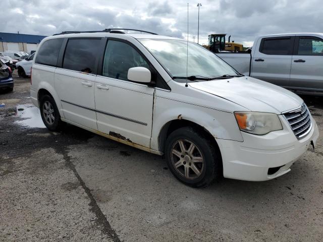 2A4RR5D13AR300436 - 2010 CHRYSLER TOWN & COU TOURING WHITE photo 4