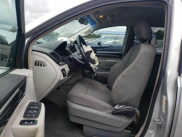 2V8HW44109R544033 - 2009 VOLKSWAGEN ROUTAN S SILVER photo 7