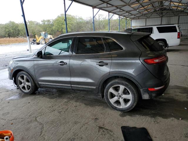 5LMCJ1C95HUL09356 - 2017 LINCOLN MKC PREMIERE GRAY photo 2