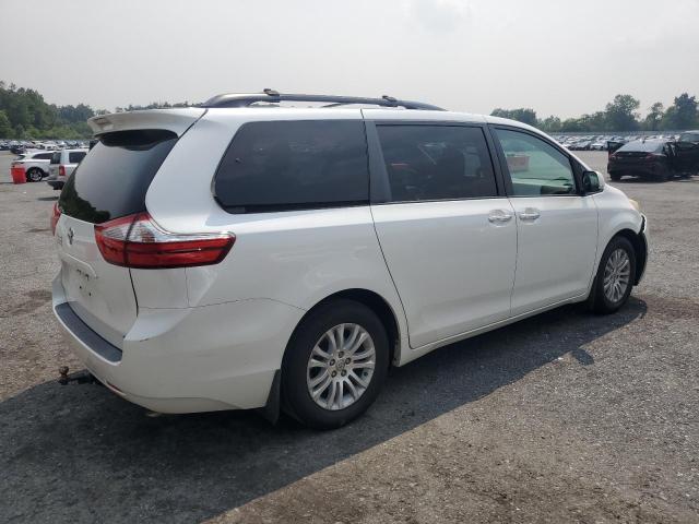 5TDYK3DC6FS538971 - 2015 TOYOTA SIENNA XLE WHITE photo 3