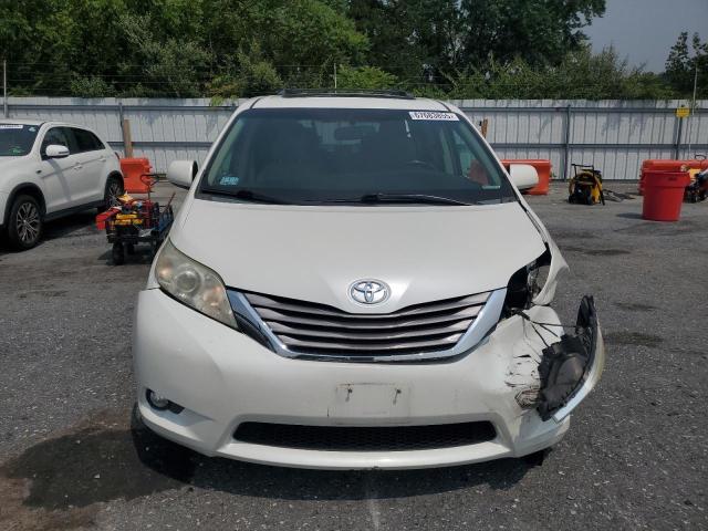 5TDYK3DC6FS538971 - 2015 TOYOTA SIENNA XLE WHITE photo 5