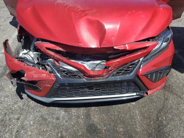 4T1K61AK3PU139809 - 2023 TOYOTA CAMRY XSE RED photo 11