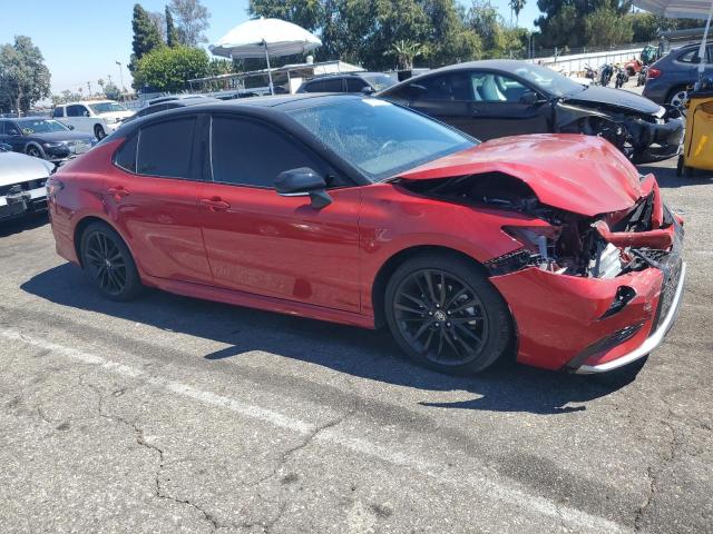 4T1K61AK3PU139809 - 2023 TOYOTA CAMRY XSE RED photo 4
