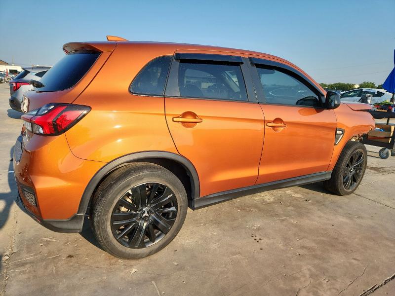 JA4APUAU8NU013159 - 2022 MITSUBISHI OUTLANDER ES ORANGE photo 3